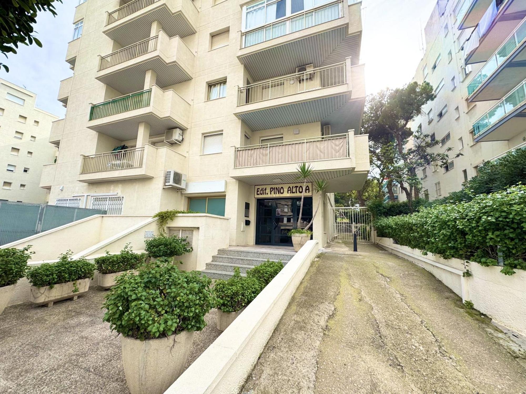 Apartsalou Penedes Экстерьер фото
